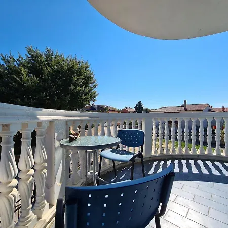 House Plavi 2130 Holiday home