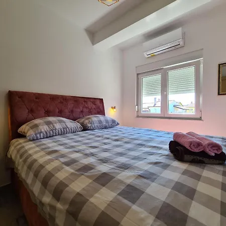 Holiday home House Plavi 2130