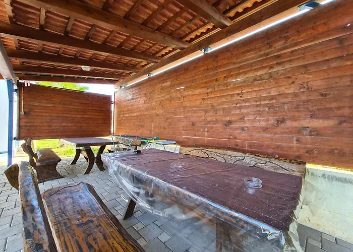 Vakantiehuis House Plavi 2130 *