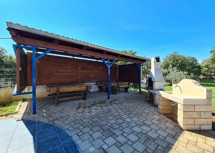 House Plavi 2130 Vakantiehuis