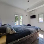 Ferienhaus House Plavi 2130 *