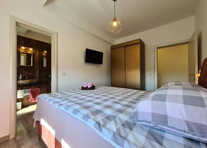 Vakantiehuis House Plavi 2130 *